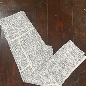 Zyia Active Gray Level 2 In 1 Light N Tight Capri